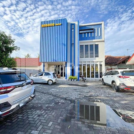 Hotel Andono Near Yia Mitra Reddoorz Temon Exterior foto