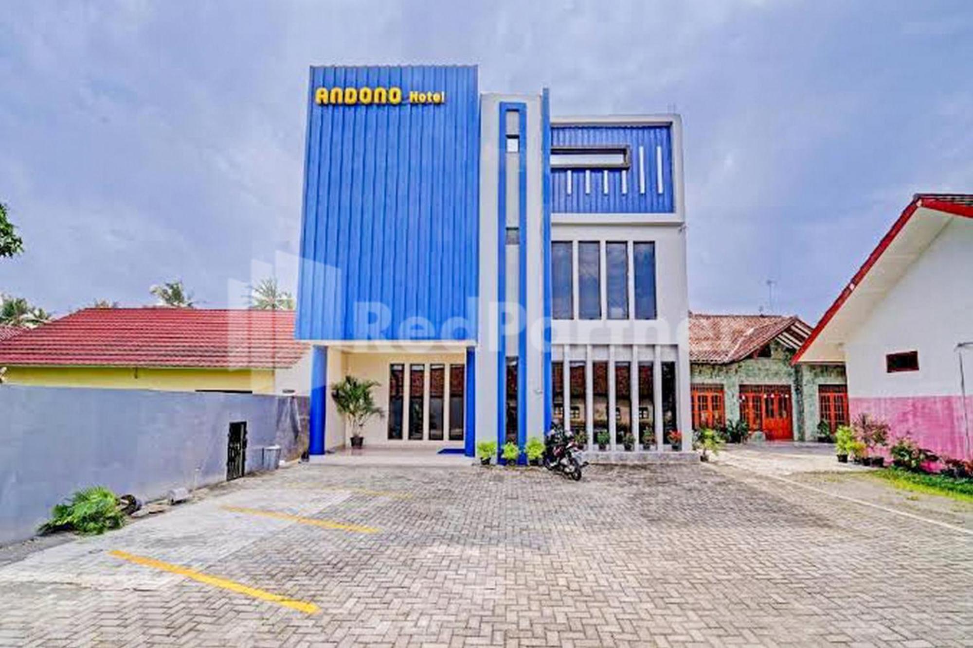 Hotel Andono Near Yia Mitra Reddoorz Temon Exterior foto